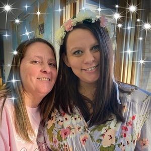 Meet your Posher, Danette